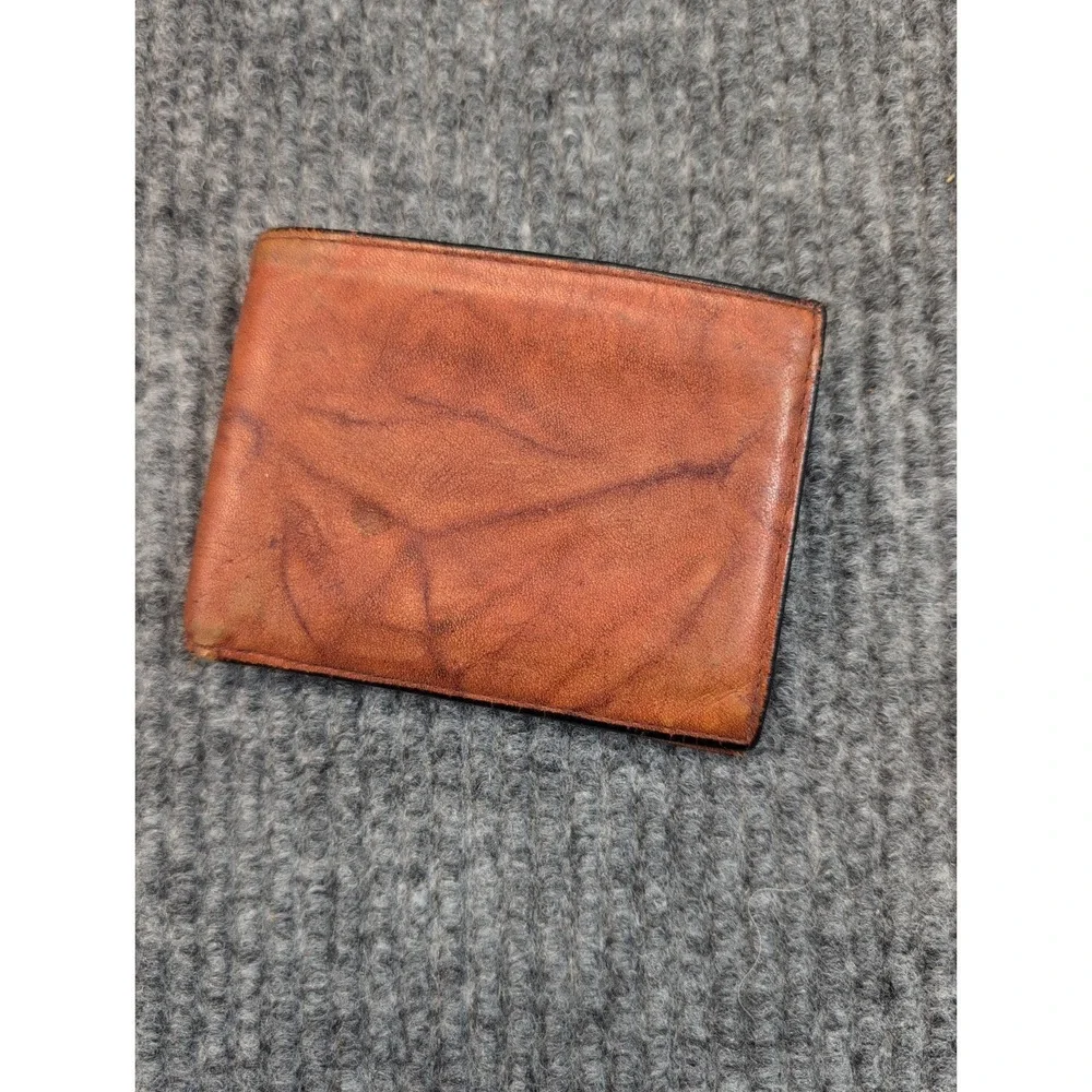 Buxton Genuine Top Grain Leather Bifold Wallet Brown
